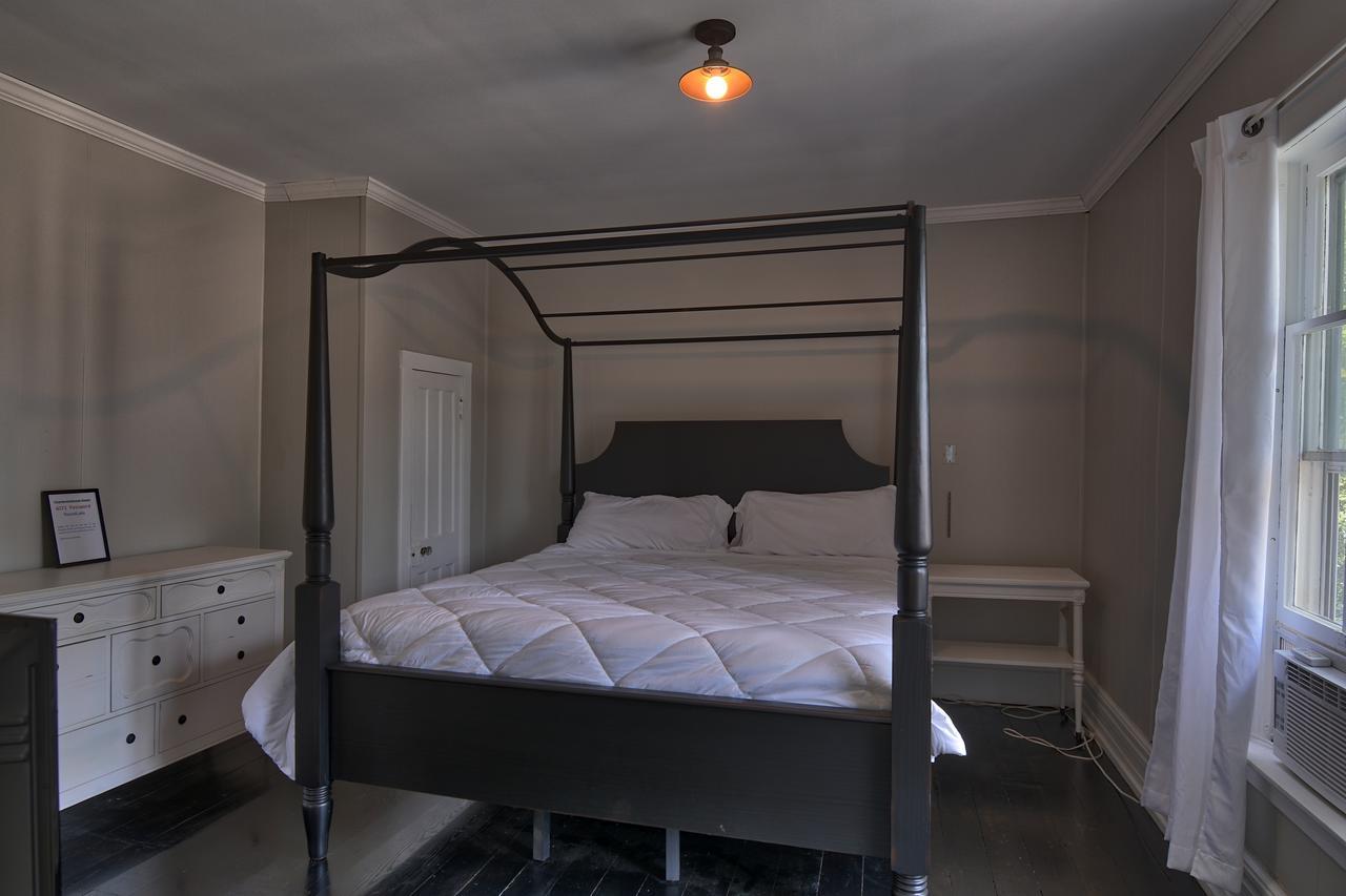 Charlevoix House Bed & Breakfast Dış mekan fotoğraf