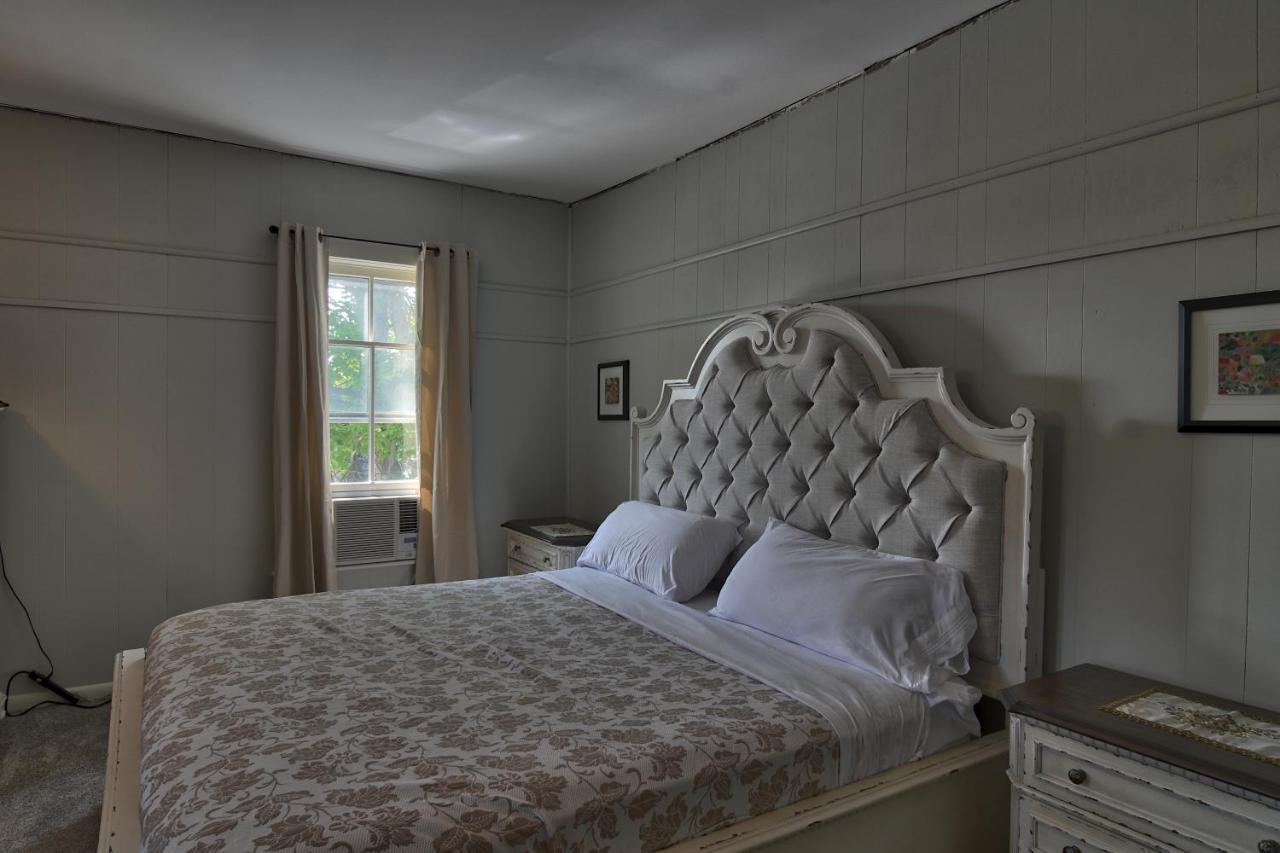 Charlevoix House Bed & Breakfast Dış mekan fotoğraf