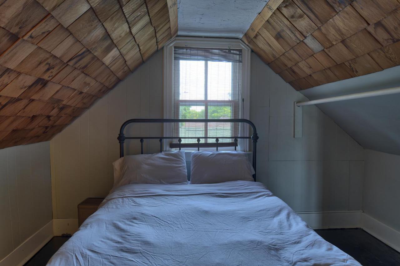 Charlevoix House Bed & Breakfast Dış mekan fotoğraf